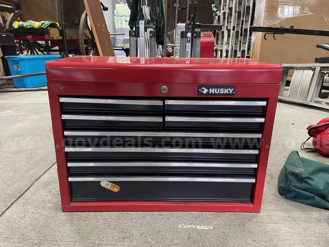HUSKY Tool Cabinet