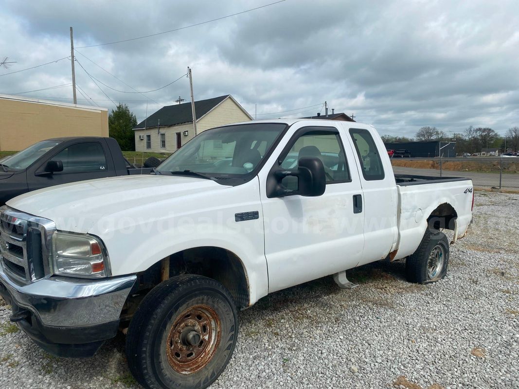 2004 Ford F-350 SD