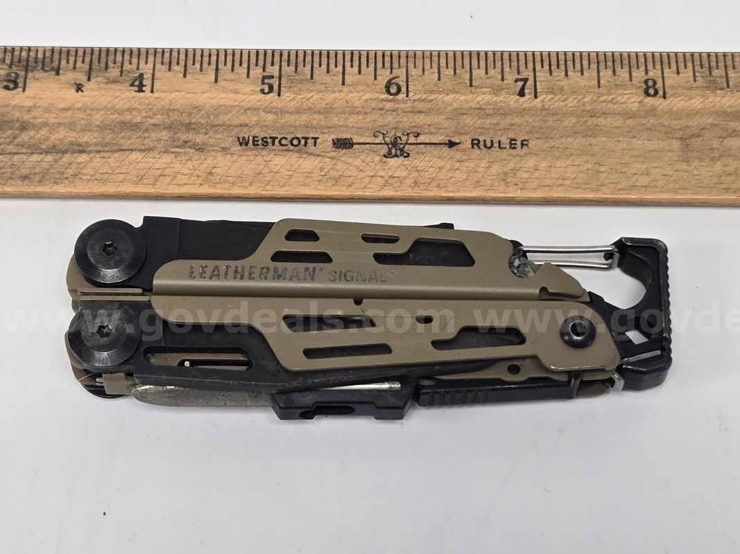 Leatherman Signal Multi-tool (Anchorage, AK)