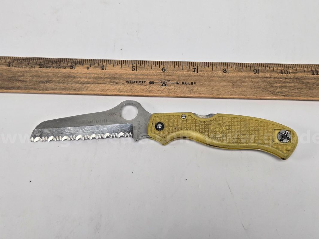 Spyderco Atlantic Salt Folding Knife (Anchorage, AK)