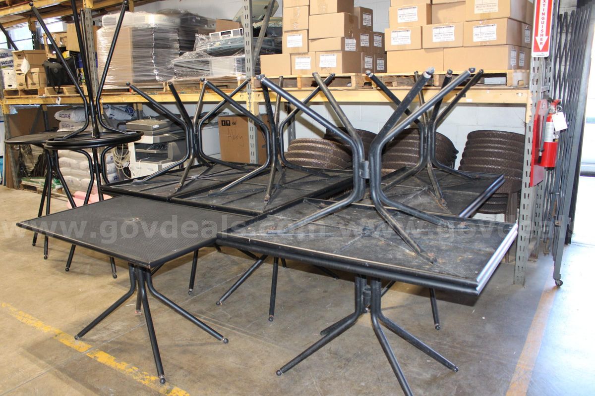 Used Outdoor Restaurant Furniture