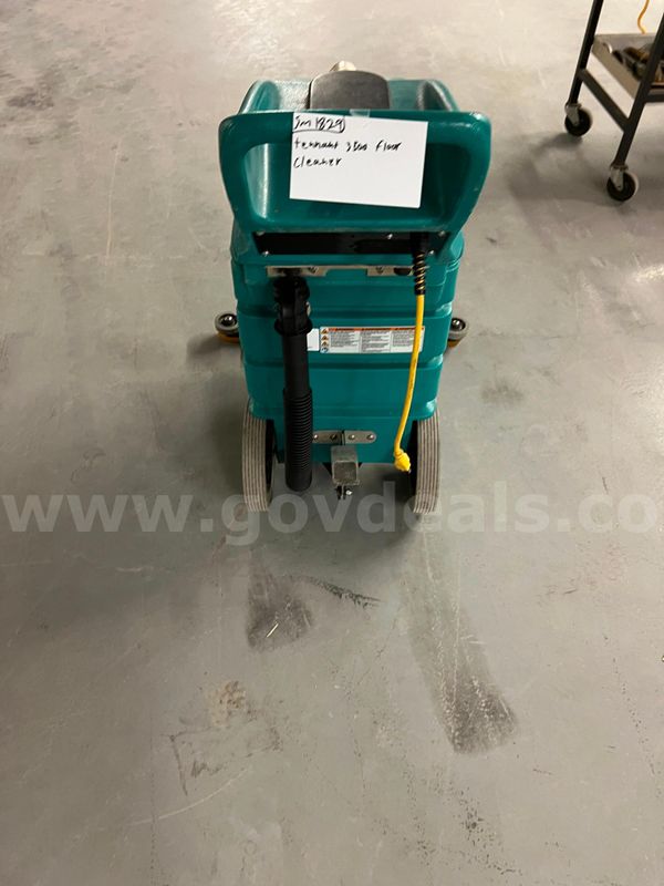Tennant 3500 Floor Cleaner