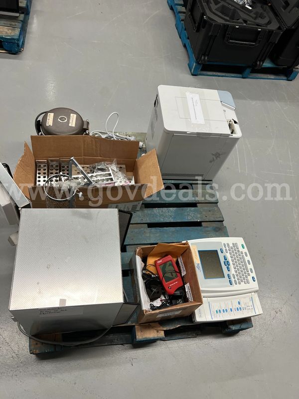Pallet Lab equipment