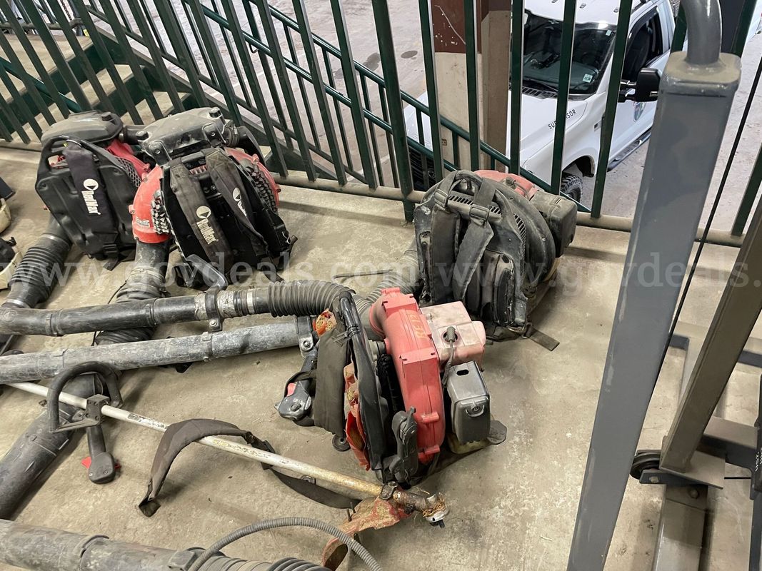 Lot of Five (5) Backpack Blowers Red Max & Shindawa