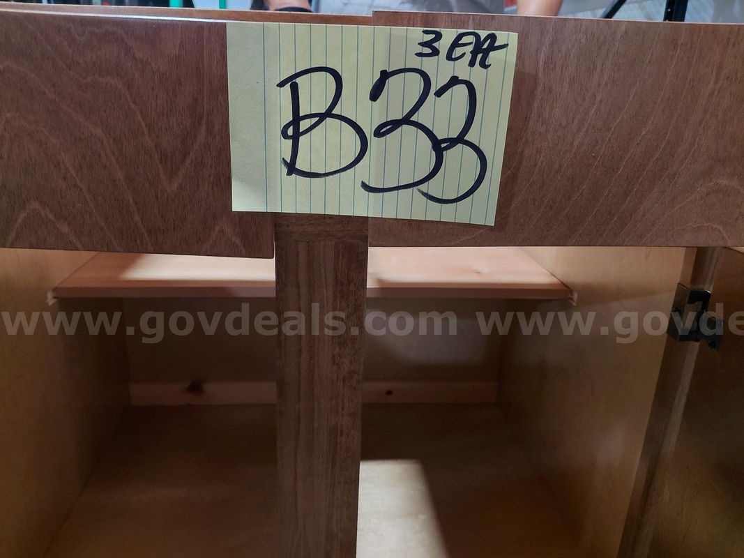 3 - Base Cabinets *NEW*