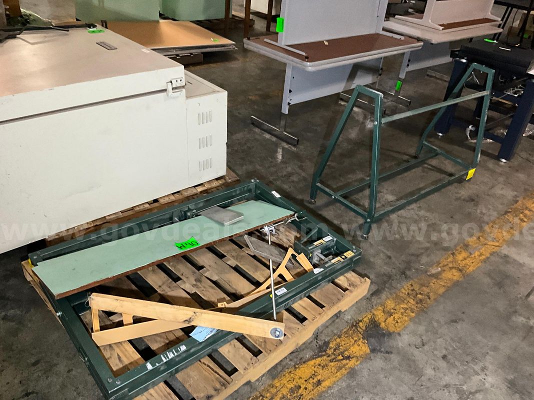 Traction Equipment (2 pcs)