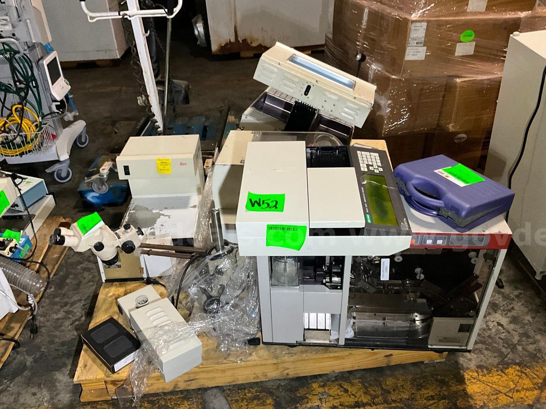 Lab Equipment (10 pcs)