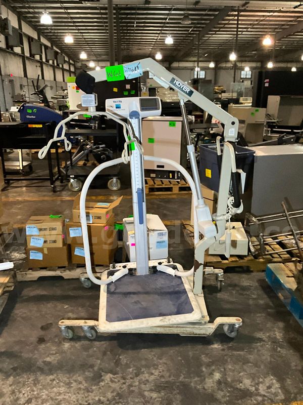 Medical Equipment (2 pcs)