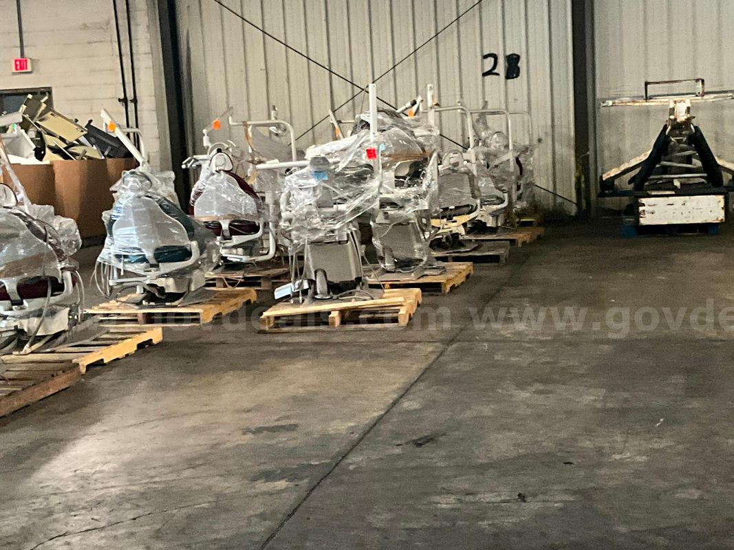 Dental Chair Lot #4