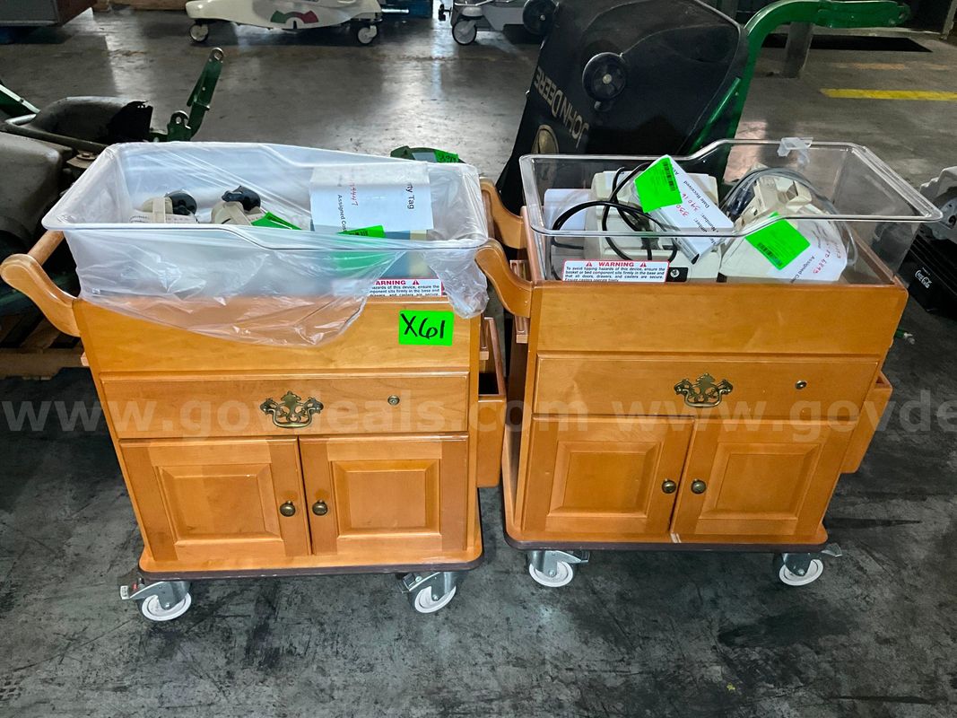 Medical Equipment (8 pcs)
