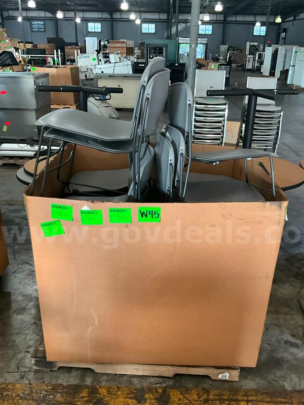 Chairs (15 pcs)