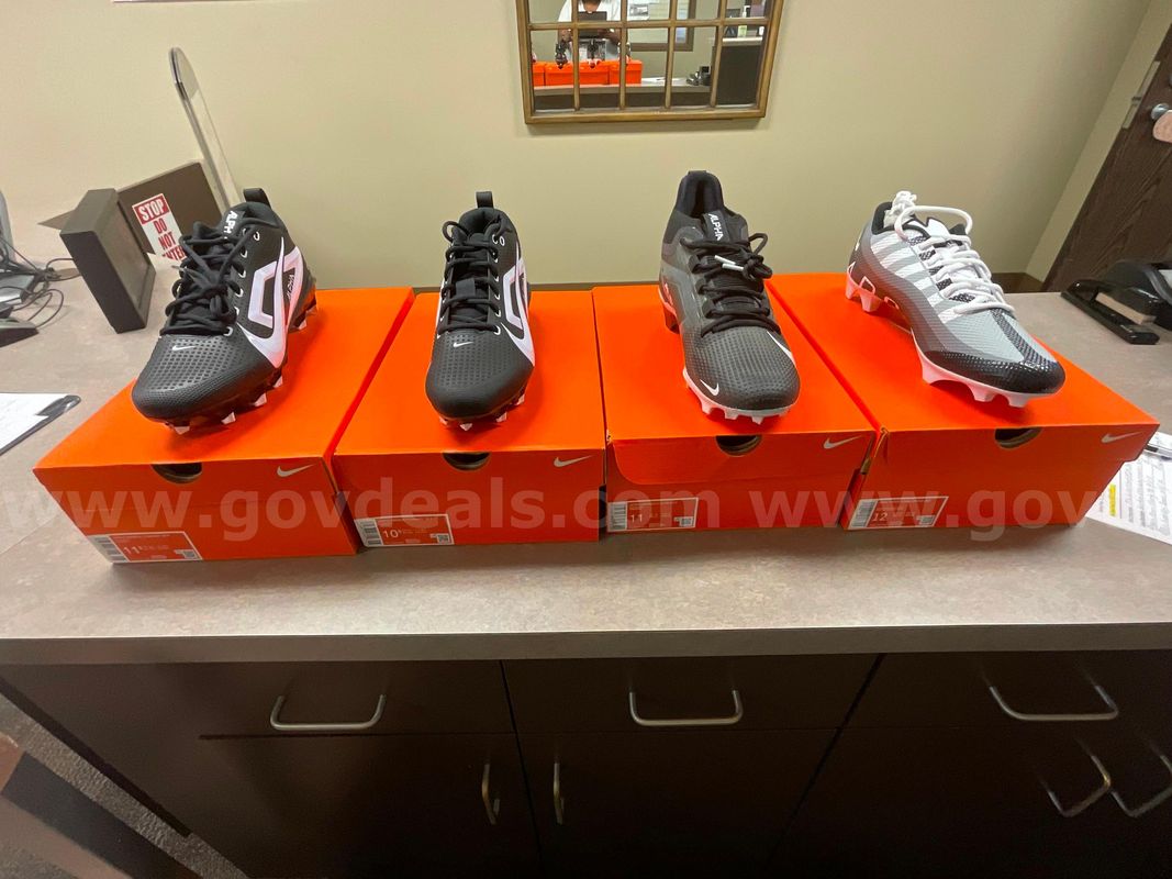 Nike Football Cleats *PIM Storage*