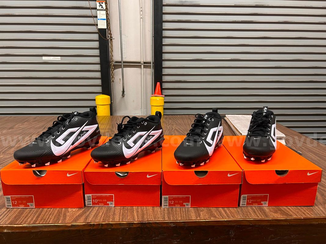 Nike Football Cleats *PIM Dock*