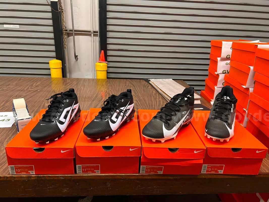 Nike Football Cleats *PIM Dock*