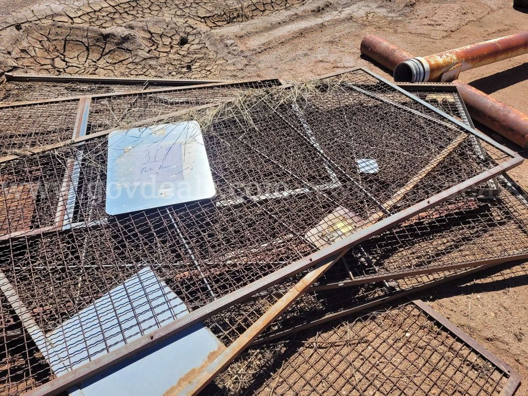 Lot of Wire Mesh Storage Cage Panels and Partition Components