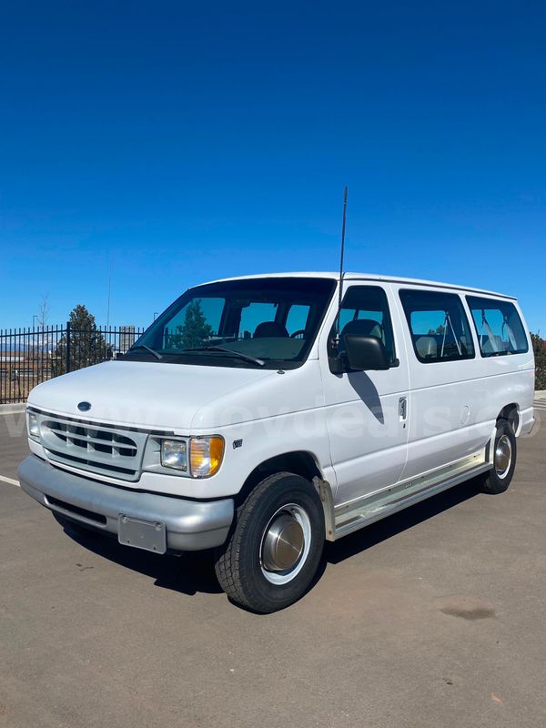 1998 Ford Club Wagon
