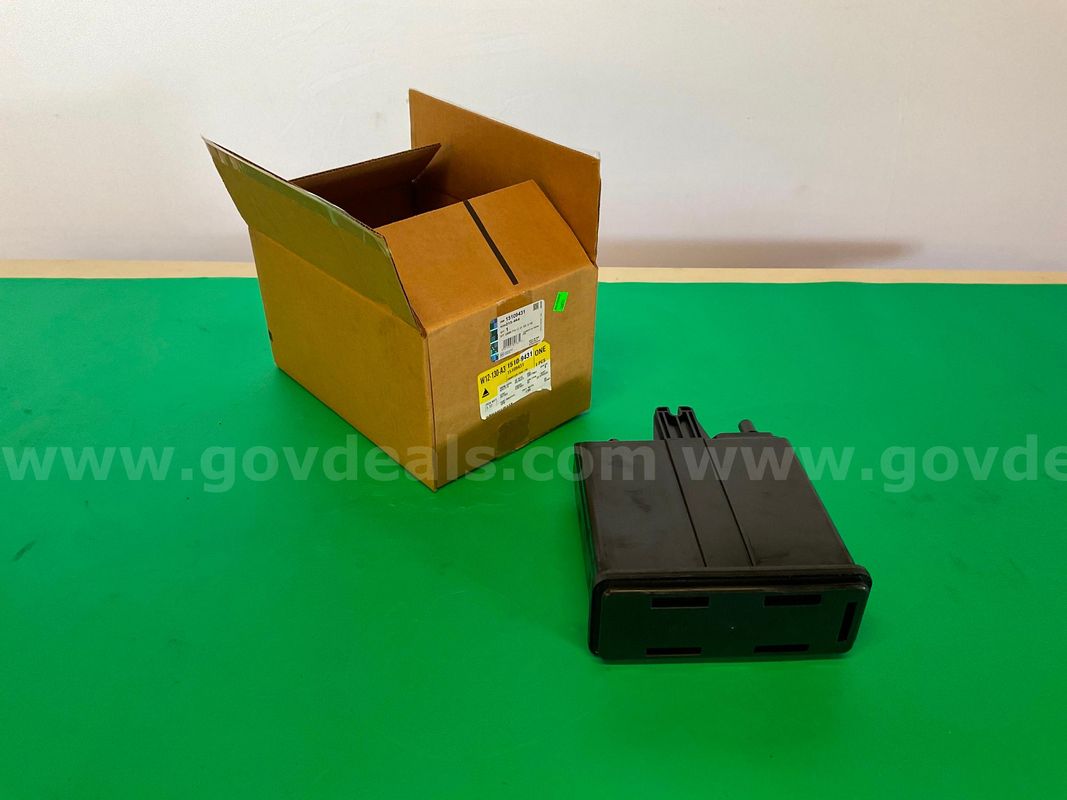 OEM GM ACDelco Evaporative Emissions Charcoal Vapor Canister, GM Part #15109431, ACDelco Part #215-464 with Packaging