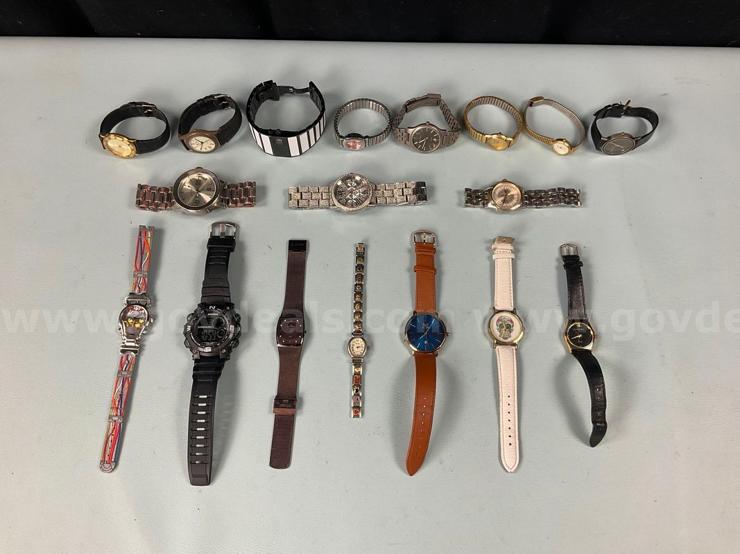 18 - Watches (1 - Damaged)