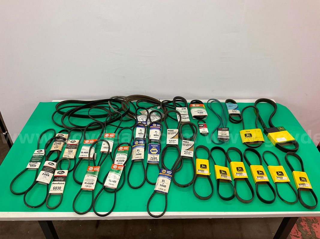 Lot of Automotive Belts, Some with Packaging