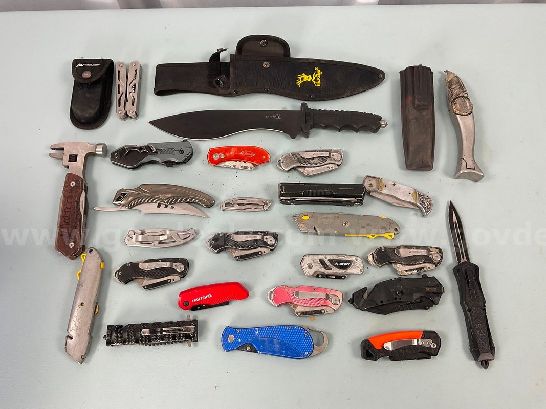 Lot of Misc. Lost and Found Knives