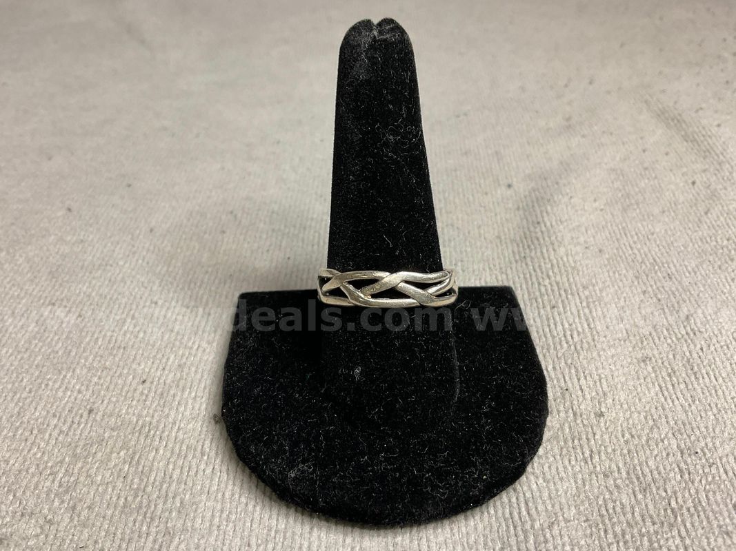 Sterling Silver Fashion Ring Labeled James Avery, Weight: 3.57 Grams, Size 10.5