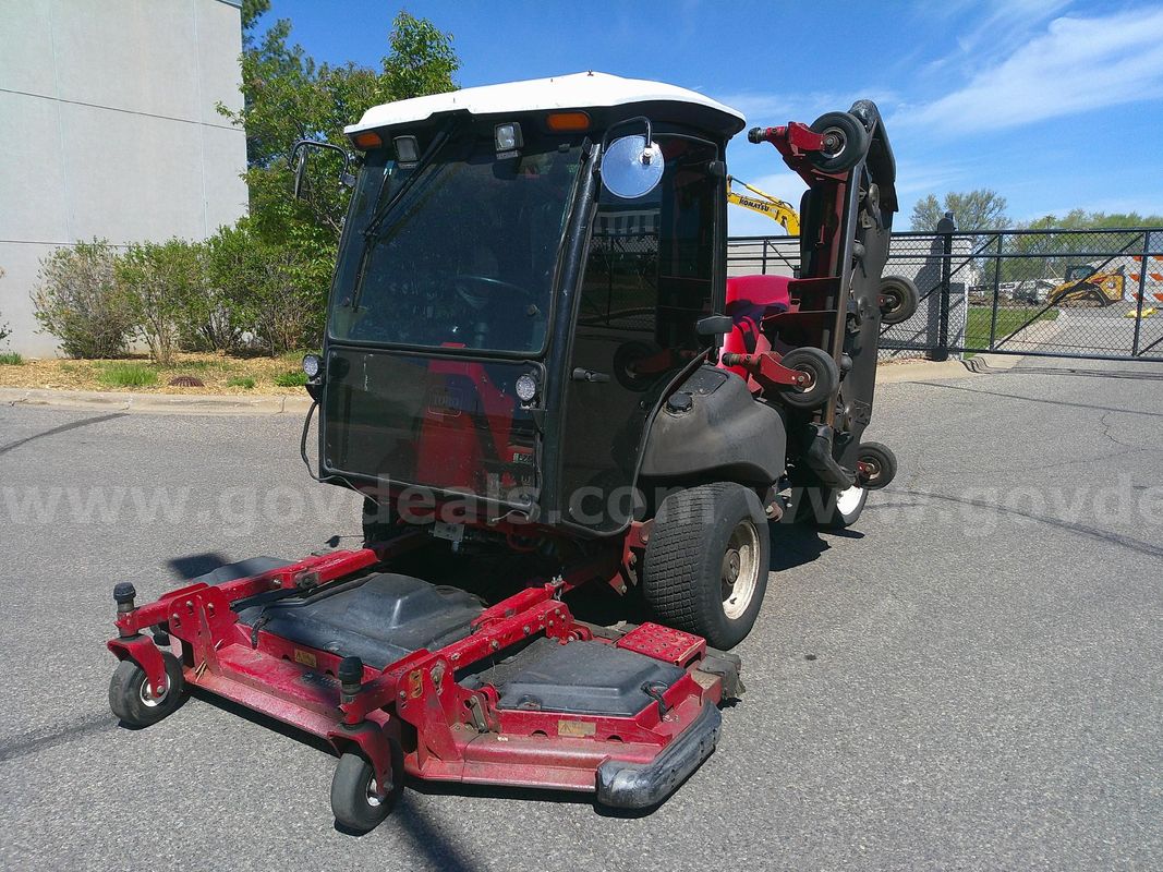 2013 Toro Groundmaster 5910 Awd 99hp Turbo Cummins Diesel Engine With A 16 Foot Mowing Deck