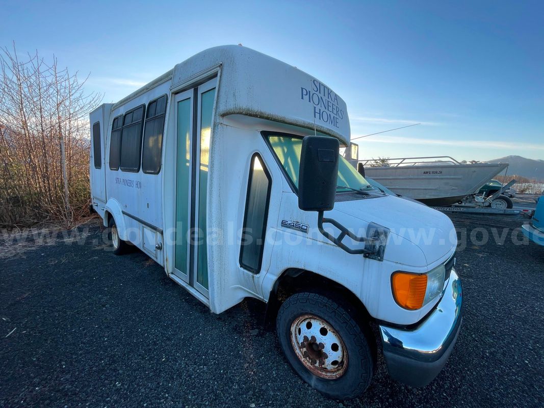 2006 Ford Econoline