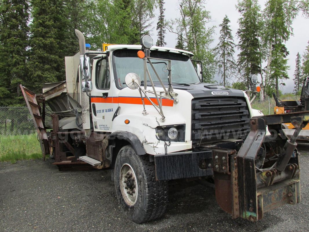 2016 Freightliner 114SD
