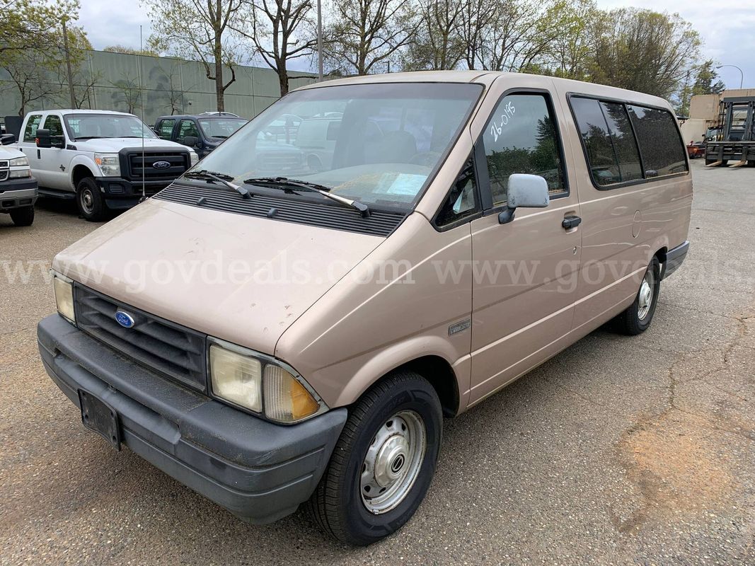 1993 Ford Aerostar 4WD Cargo Van *Tow-Away* (ID# 45579) (OEF) (26-0195) 376