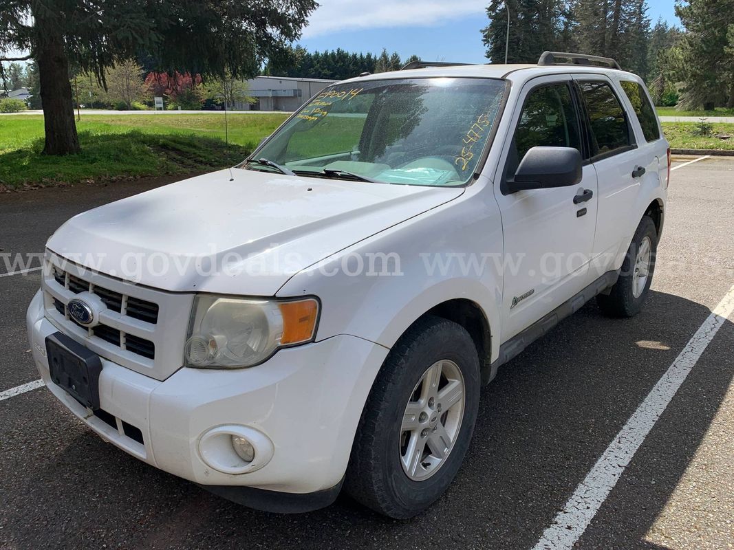 2010 Ford Escape Hybrid 4WD SUV (ID# 45622) (W06) (25-4775) 11700