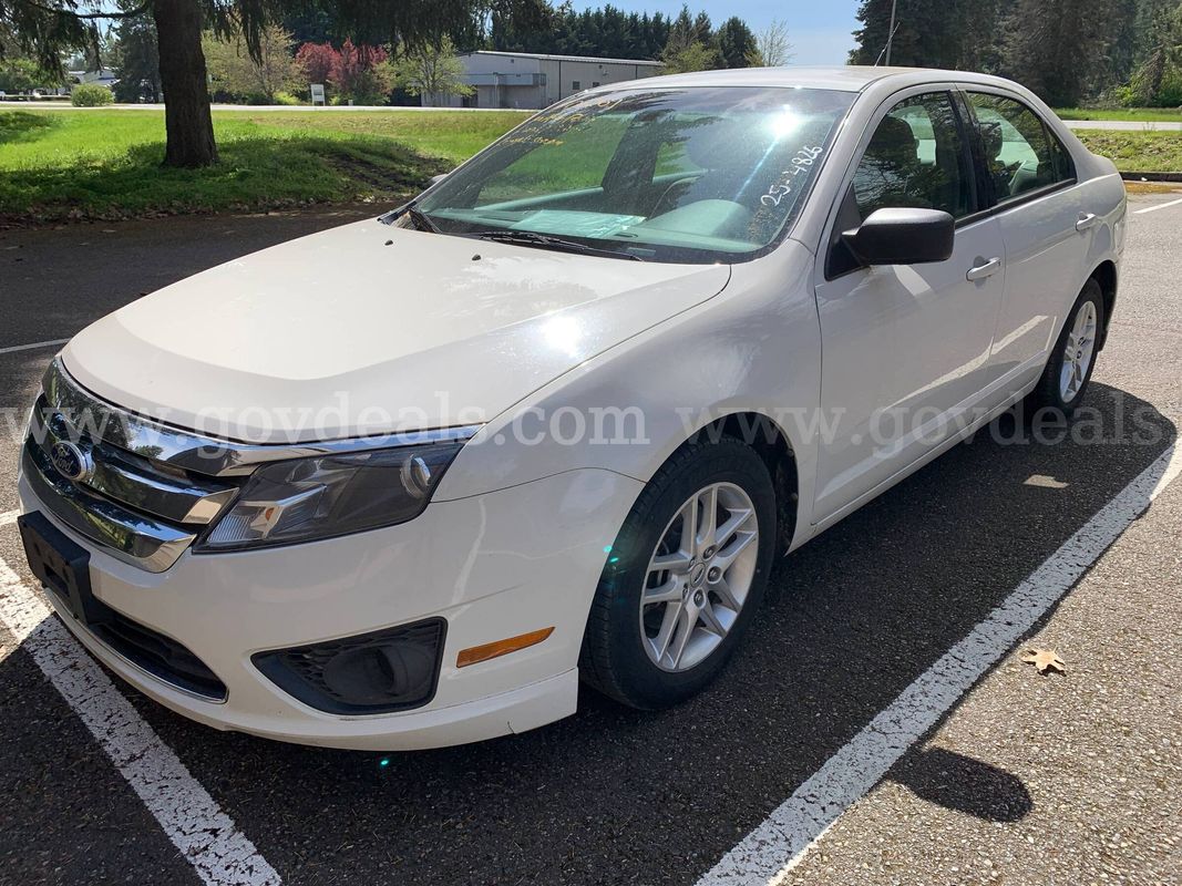 2011 Ford Fusion S FWD Sedan (ID# 45625) (W08) (25-4826) 11700