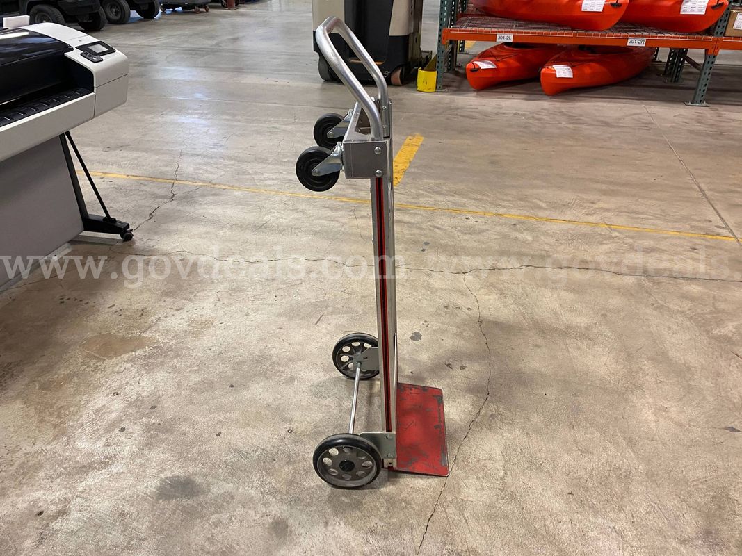 Multi-Position Hand Truck   (ID #45801) (G04-1R) (26-1159-7) 303