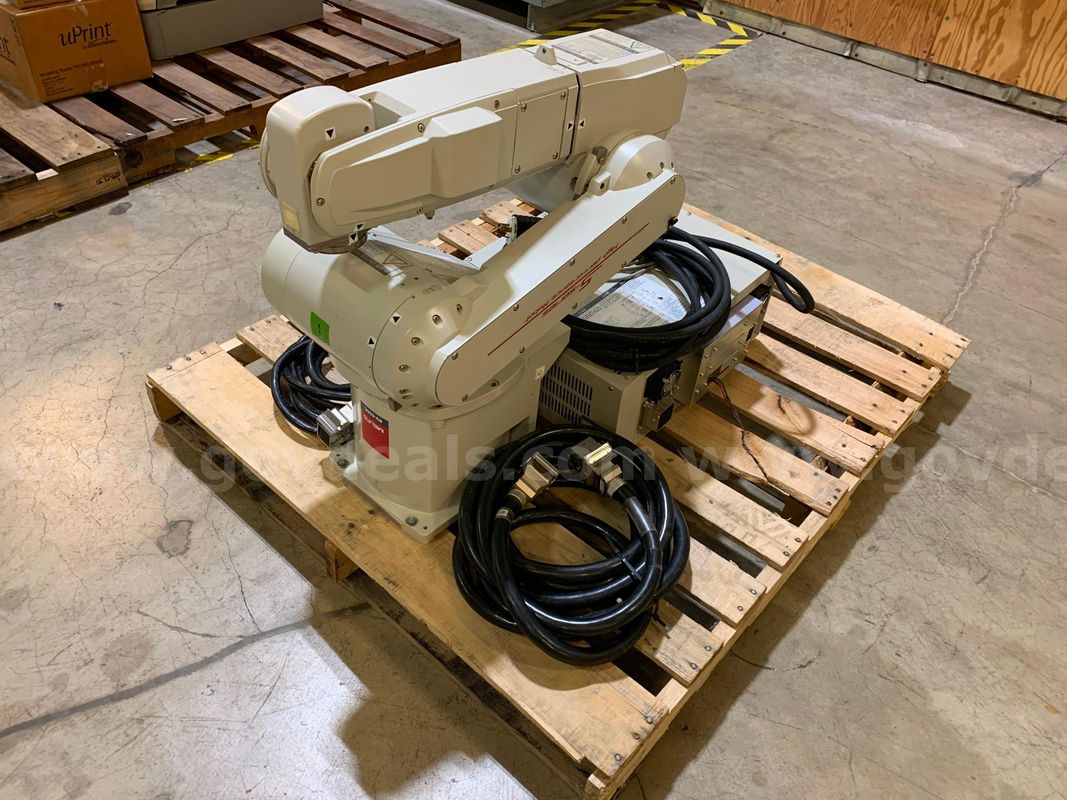 Mitsubishi RV-6SDL-SEC51 Industrial Robot (ID #45810) (J12-2L) (26-0756-10) 365