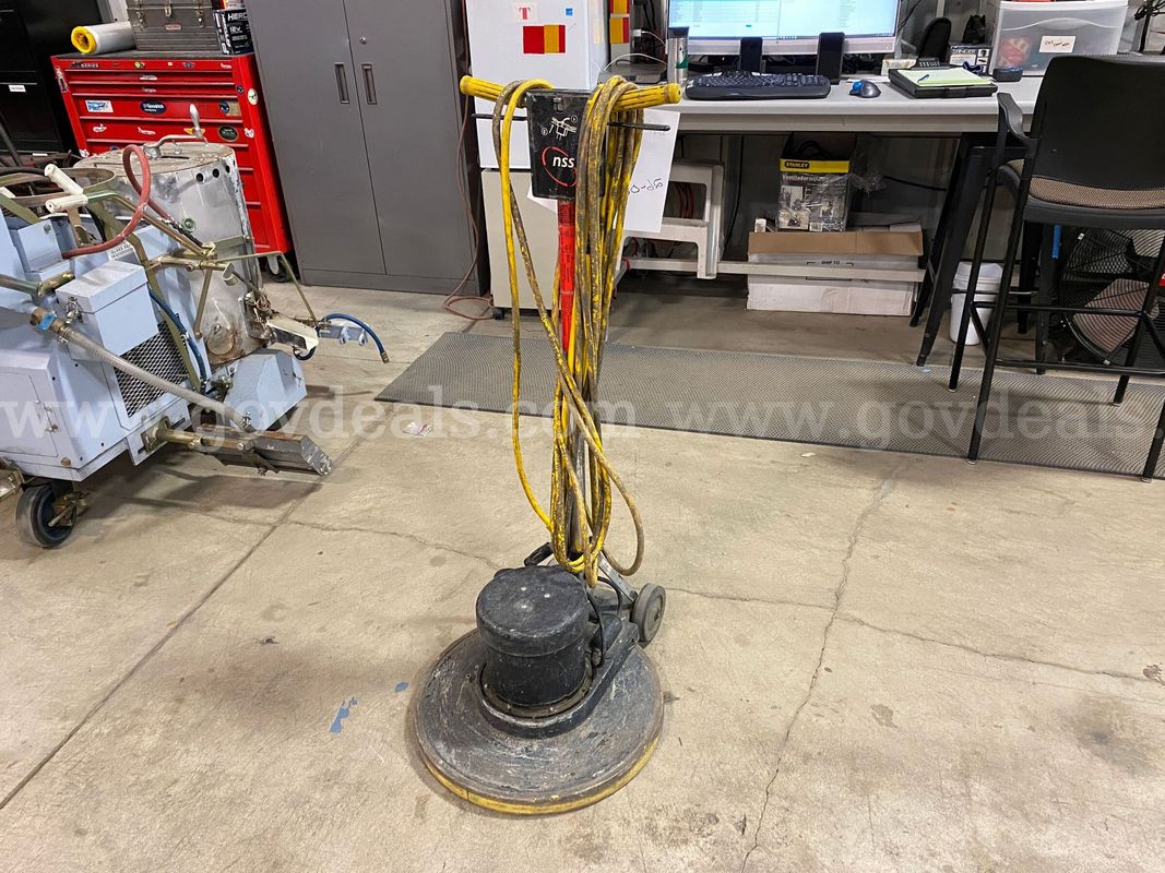 NSS Floor Polisher (ID #45864) (H03-1L) (26-0852-8) 39027