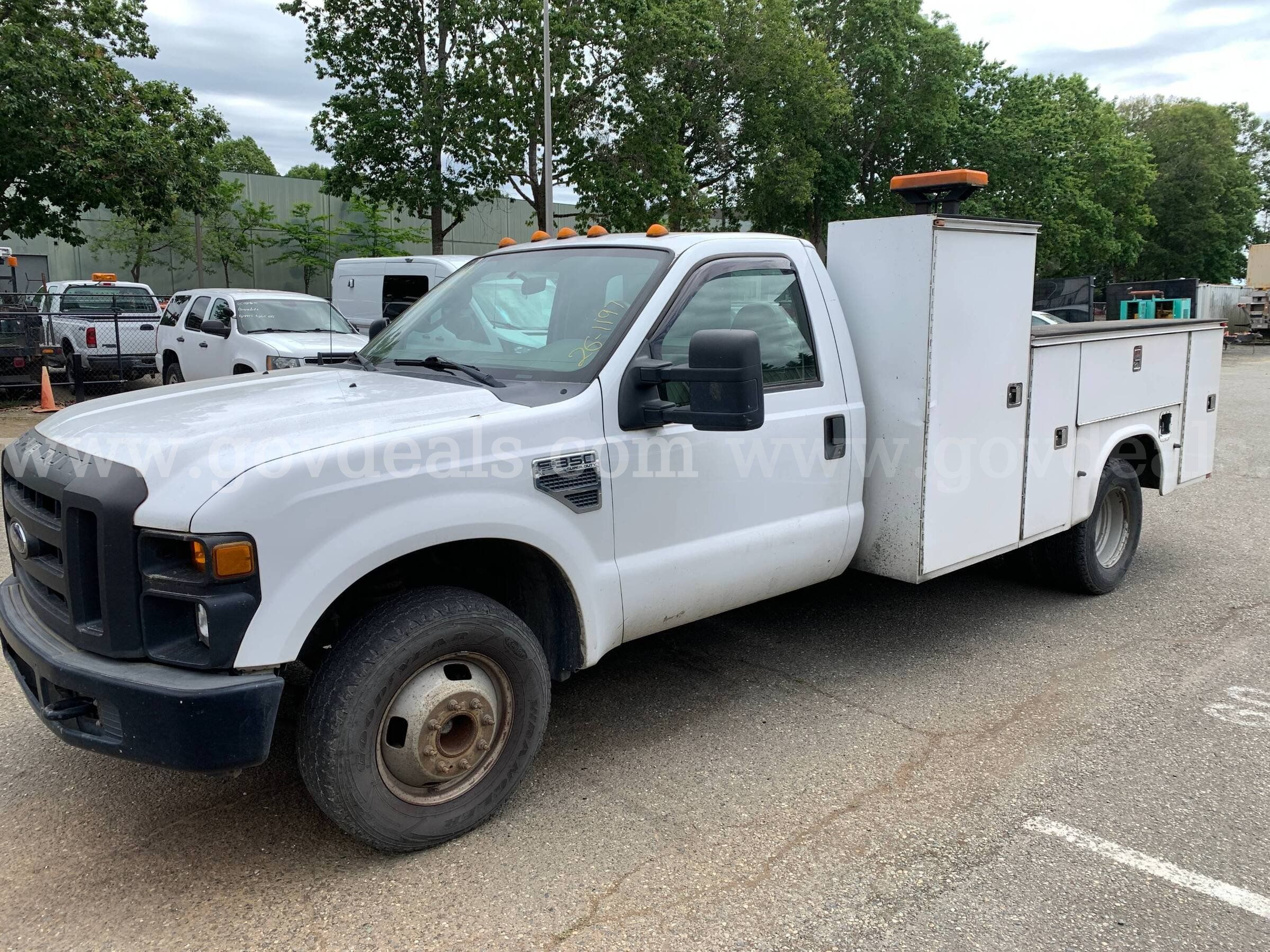 2008 Ford F-350 SD XL DRW 2WD Reg Cab Truck w/ Service Body (ID# 46151) (EF08) (26-1197) 11700