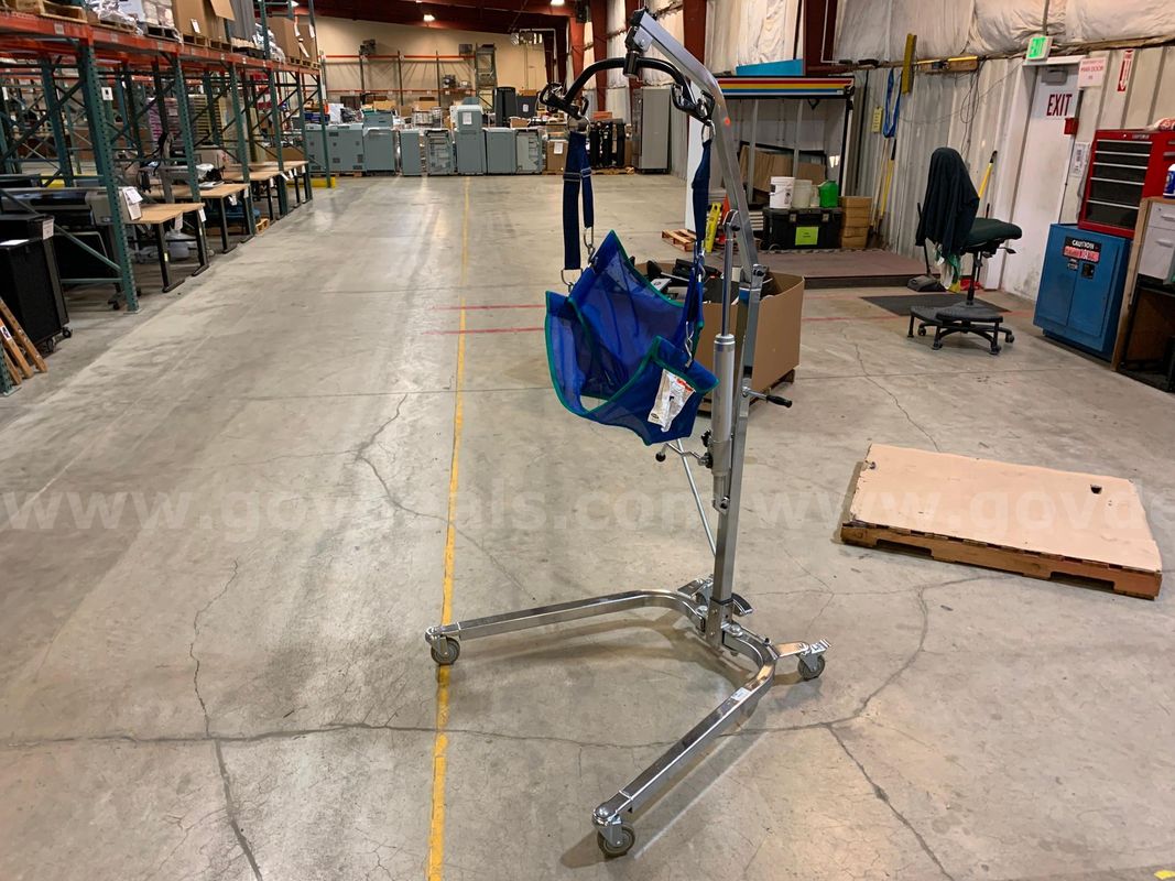 Graham Field Patient Lift (ID #46219) (J8-1R) (26-0770-60) 649