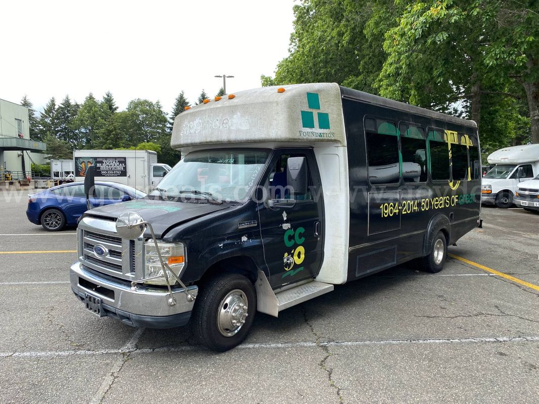 2011 Ford E-450 Super Duty Bus (ID #46228) (PRT) (26-1372 ) 672