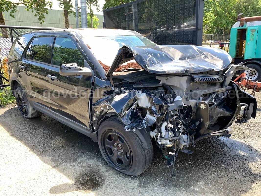 2015 Ford Explorer AWD Police Interceptor SUV !Totaled! *Tow-Away* (ID# 46234) (GVL) (26-0818) 11700