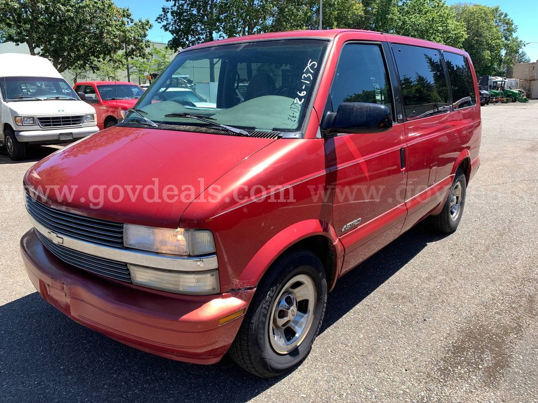 1998 Chevrolet Astro RWD Van (ID# 46255) (OEF) (26-1375) 36028