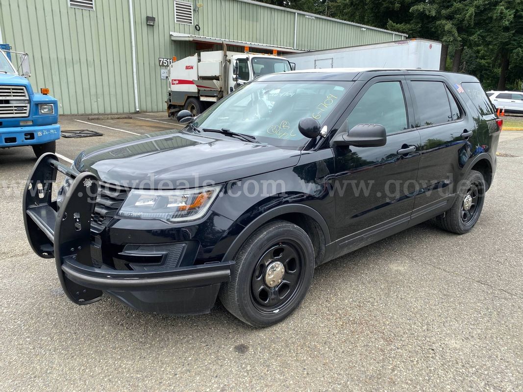 2018 Ford Explorer Police 4DR AWD SUV (ID #46483) (W33) (26-1704) 11700