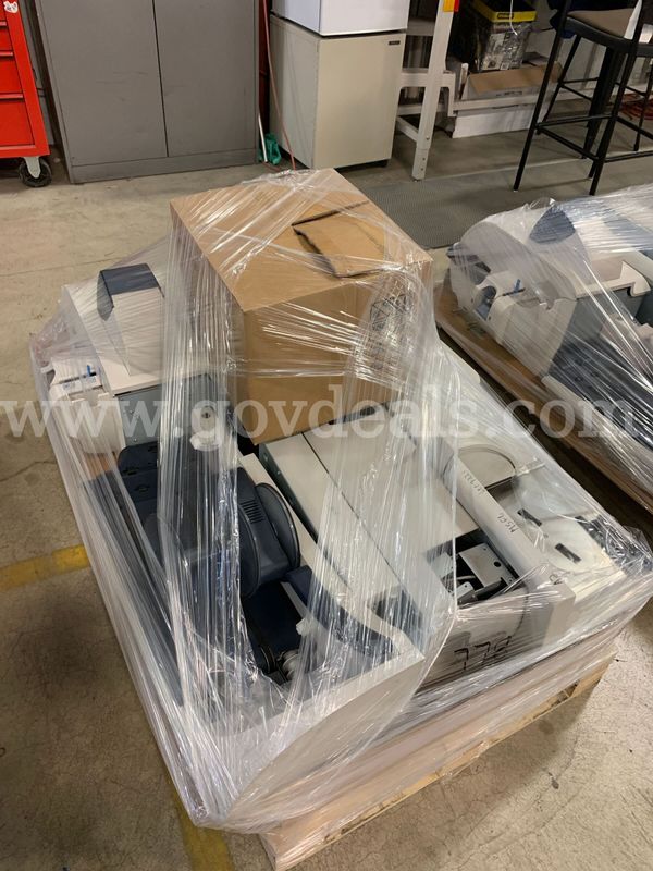 Pitney Bowes SendPro P3000 Meter Machine A-3 (ID#46497) (H03-2LR) (26-1422-1) 179
