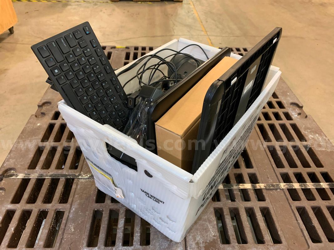 Desktop Workstation Components (ID #46595) (J2-2L) (No UPC)