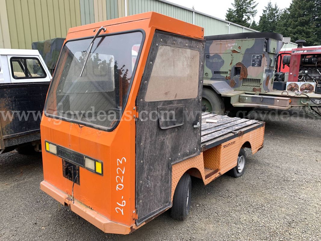 1960 Taylor-Dunn B2-10 Electric Utility Truck !Non-Runner! (ID# 46630) (GVL) (26-0223) 353