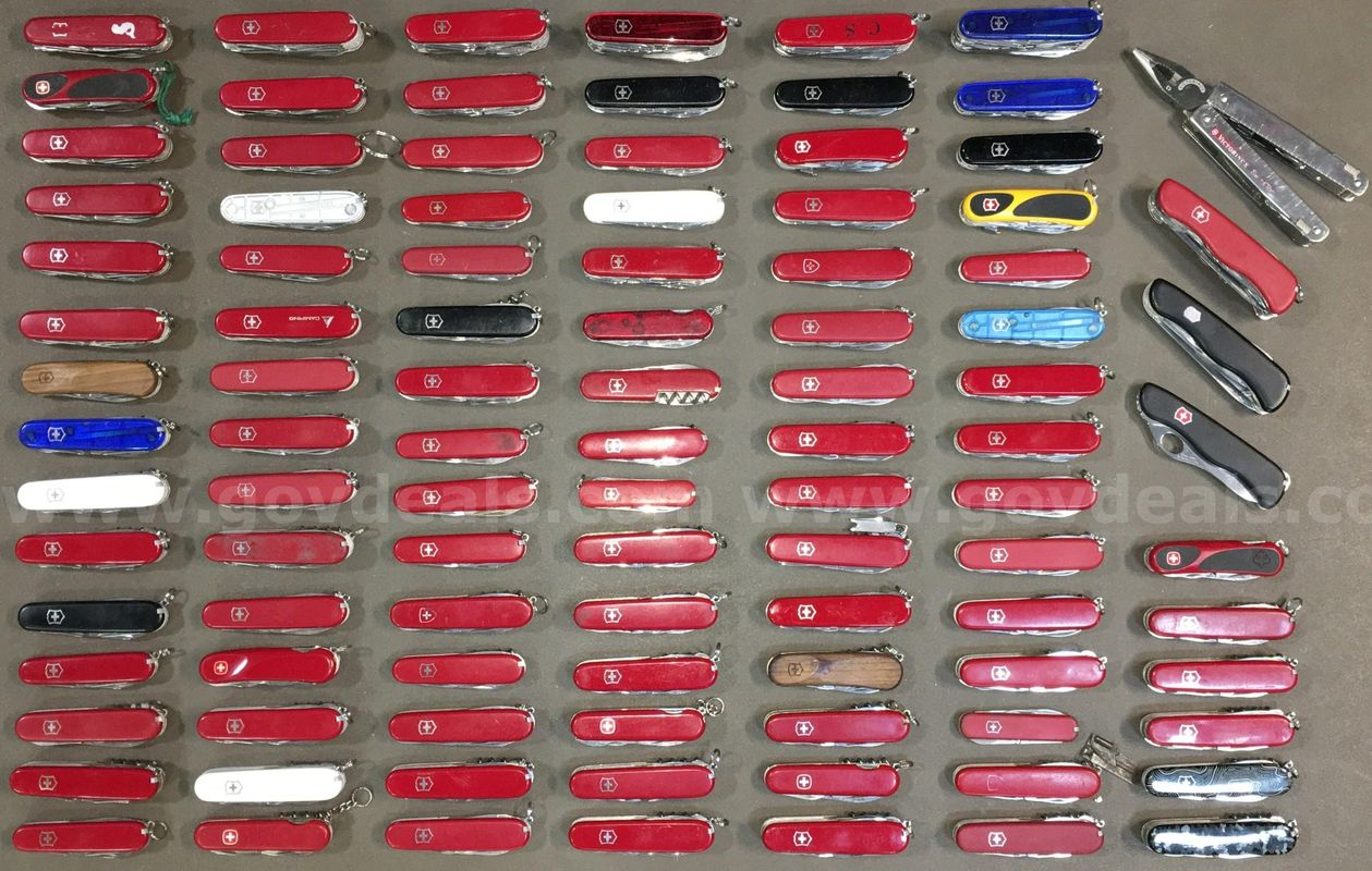 Victorinox/Wenger Lot ~100 Units (ID# 46679) (TSA #2) (NO UPC) (10)