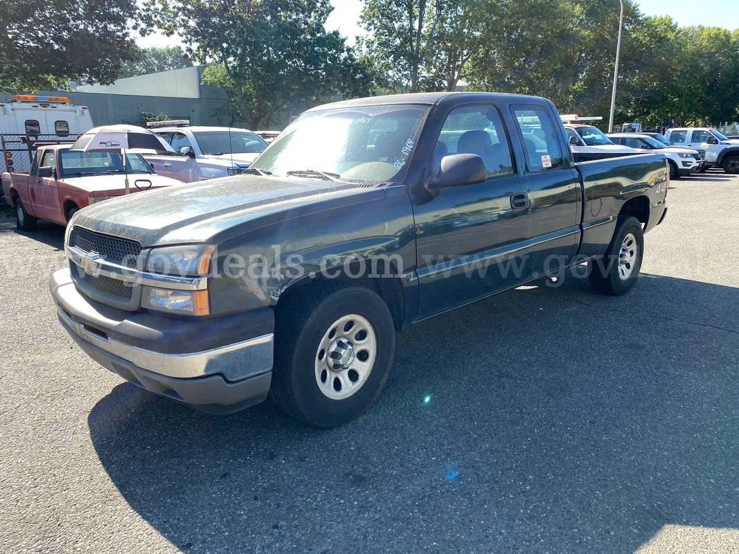 2005 Chevrolet Silverado 1500 Ext. Cab Long Bed 4WD (ID #46691) (S4) (26-1964) 477