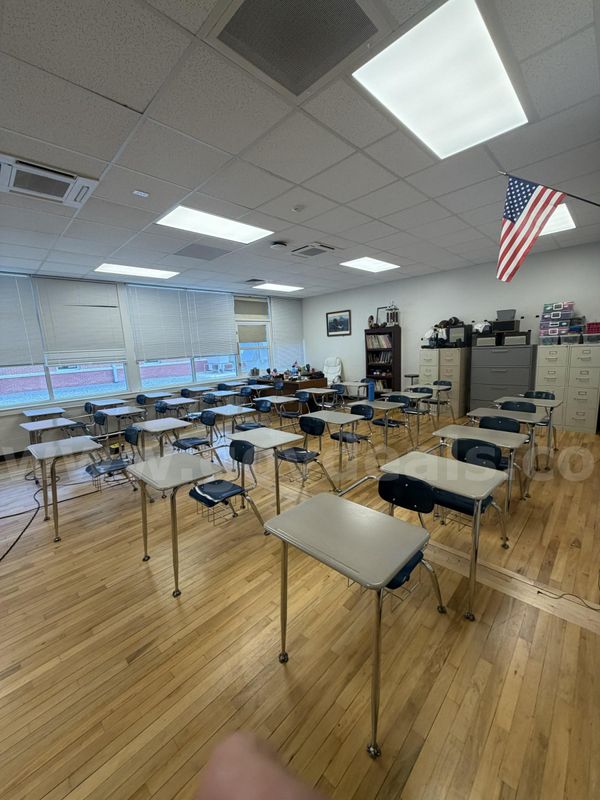 Lot# 11 - 25 Student Desks