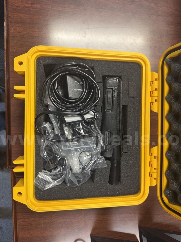 Iridium 9555 Satellite Phone