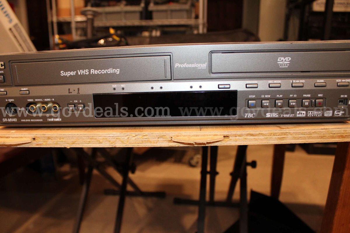 Jvc Vhs/ Dvd Recorder