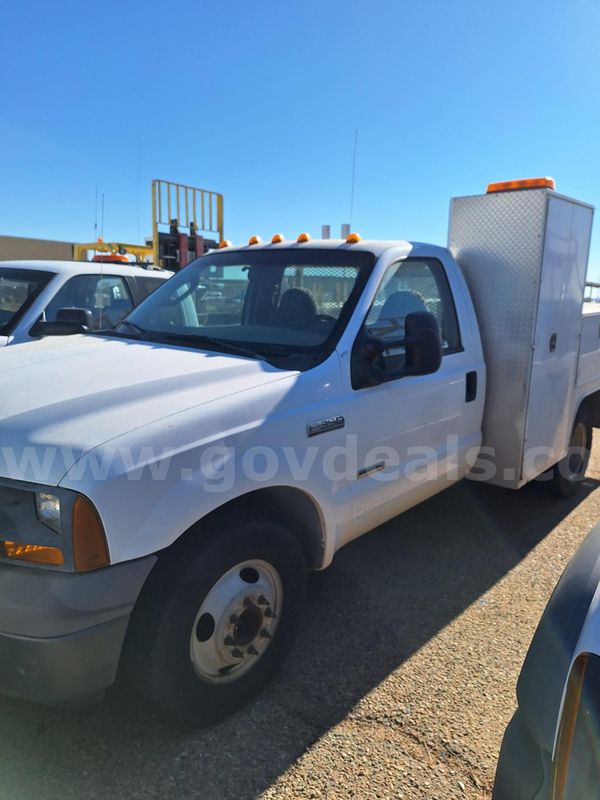 2005 Ford F-350 SD