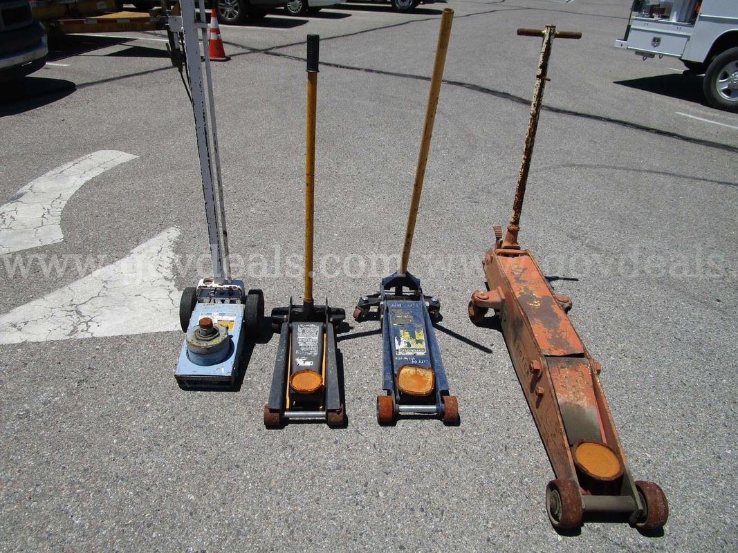 Floor Jacks (4) Used